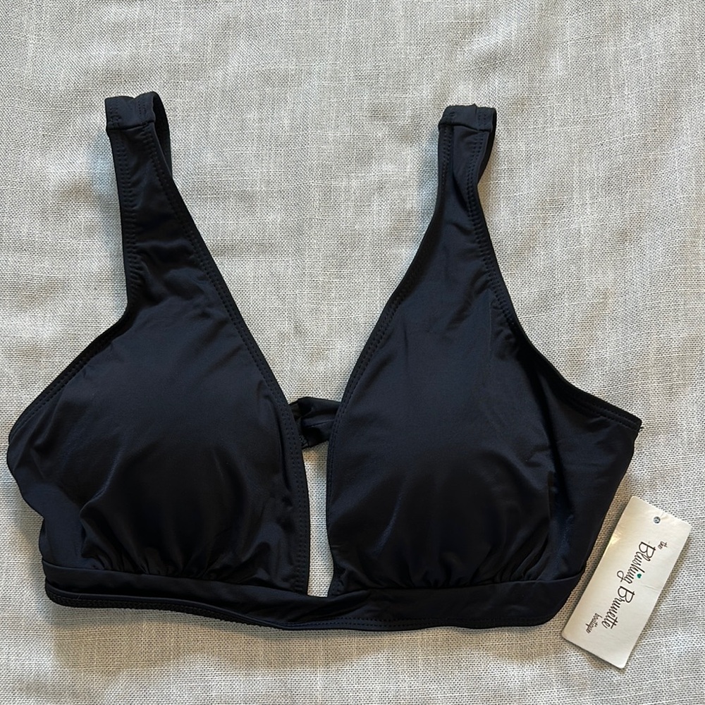 NWT Blushing Brunette Black Bikini Top Size XL